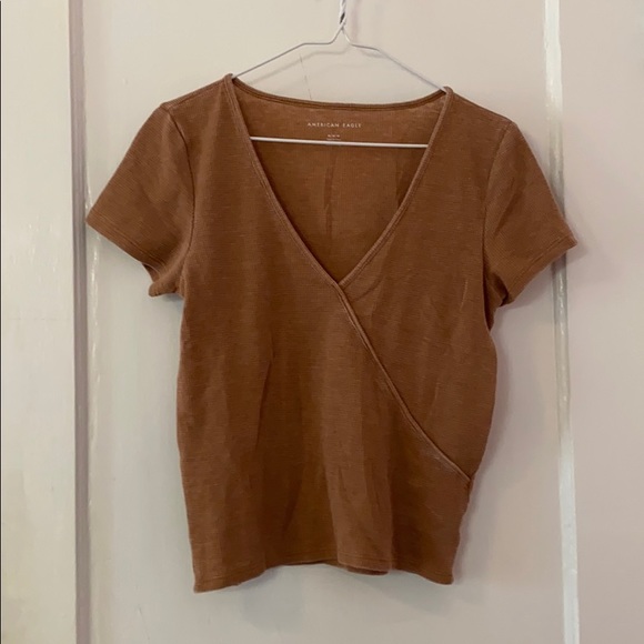 American Eagle Outfitters Tops - American Eagle Cropped Top T-shirt